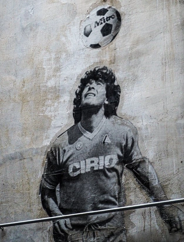 A tavola con Maradona